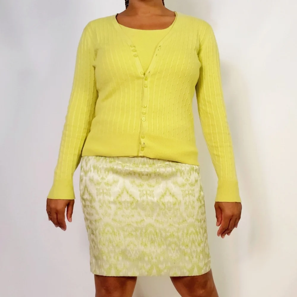 Cardigan Set - Picture 3 of 9